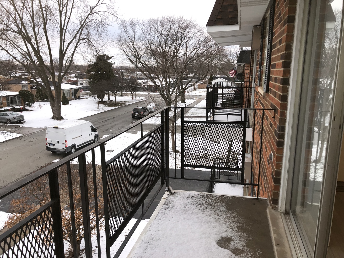 3756 W 120th Street Unit: 3B