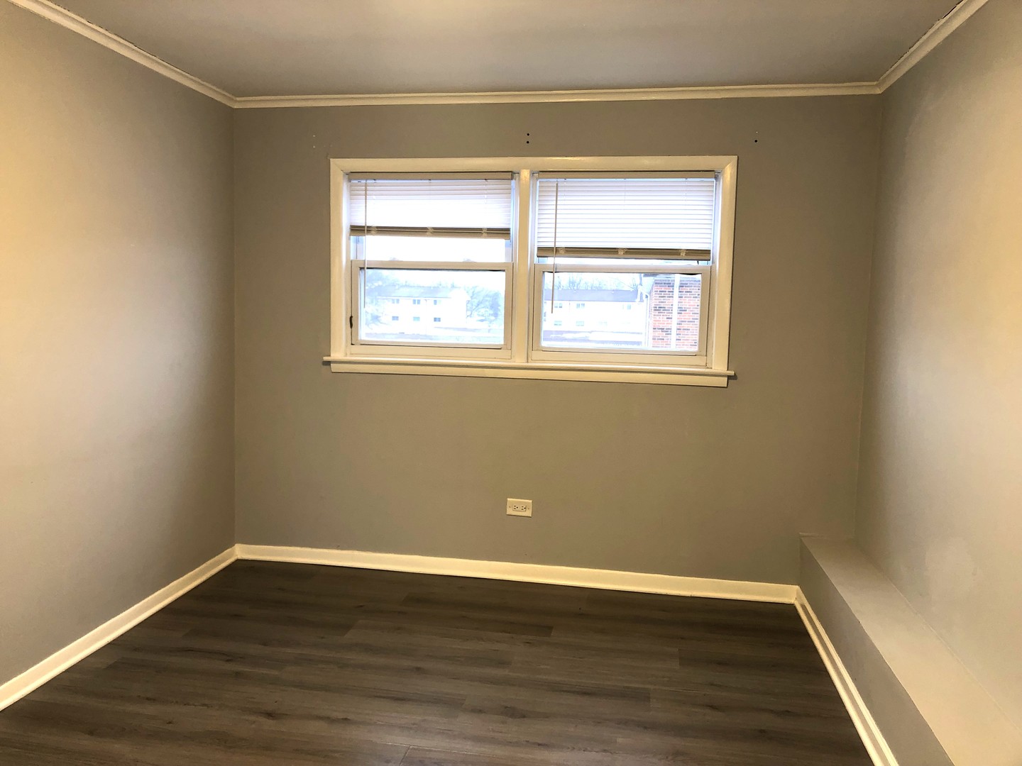 3756 W 120th Street Unit: 3B