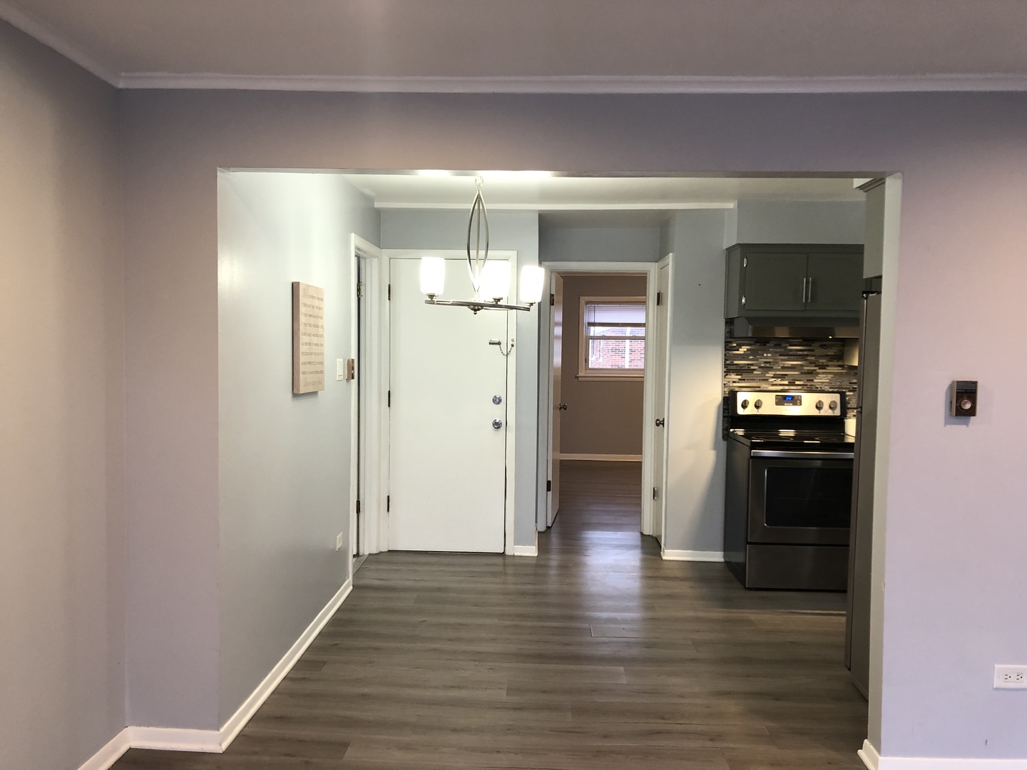 3756 W 120th Street Unit: 3B