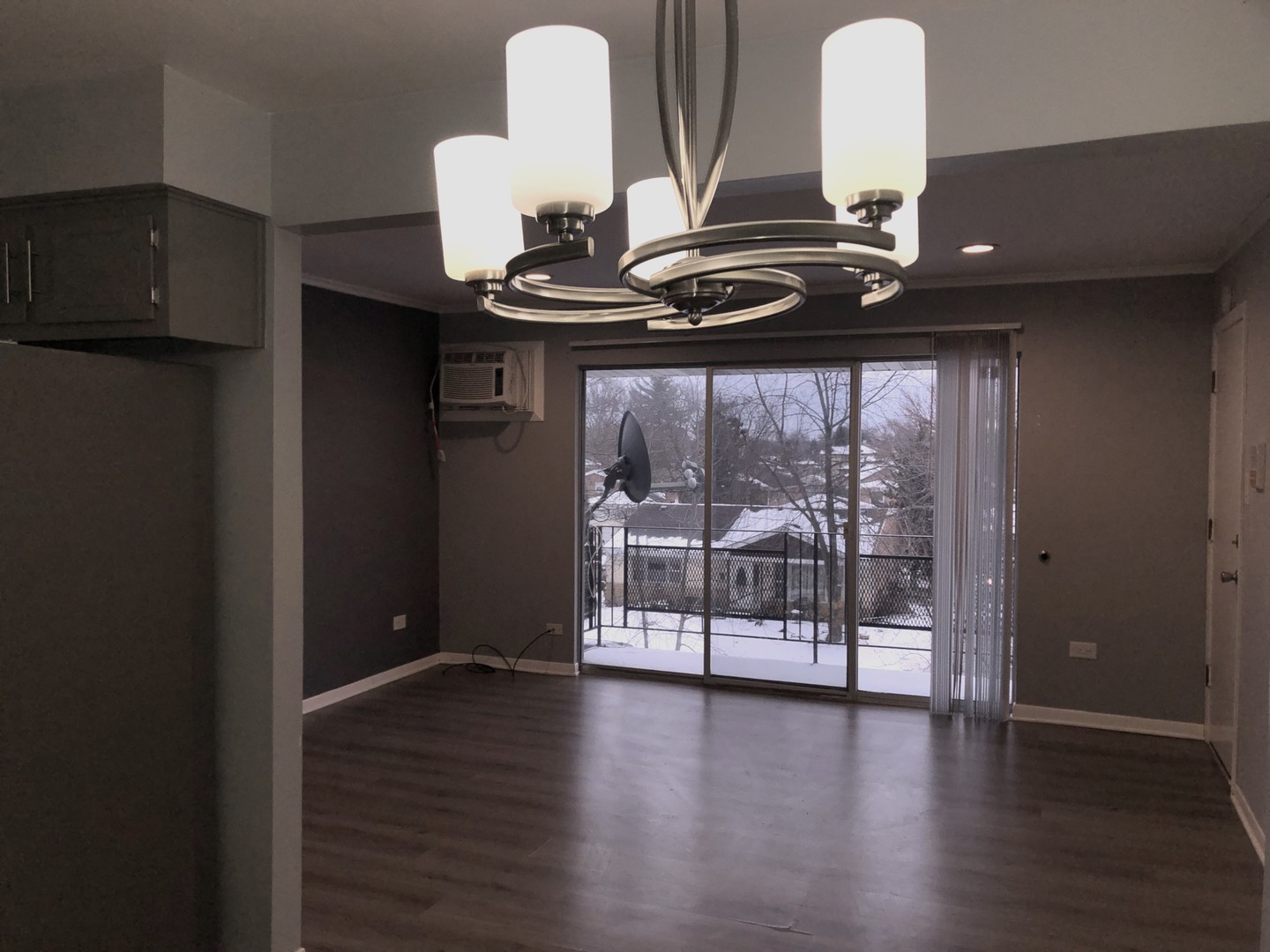 3756 W 120th Street Unit: 3B