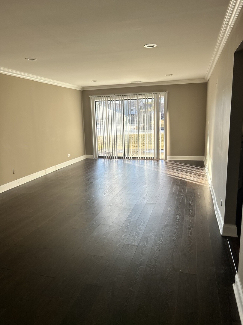 4000 Bayside Drive Unit: 102