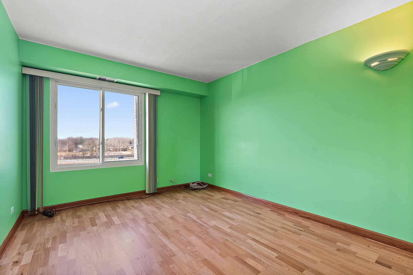 5400 Walnut Avenue Unit: 405