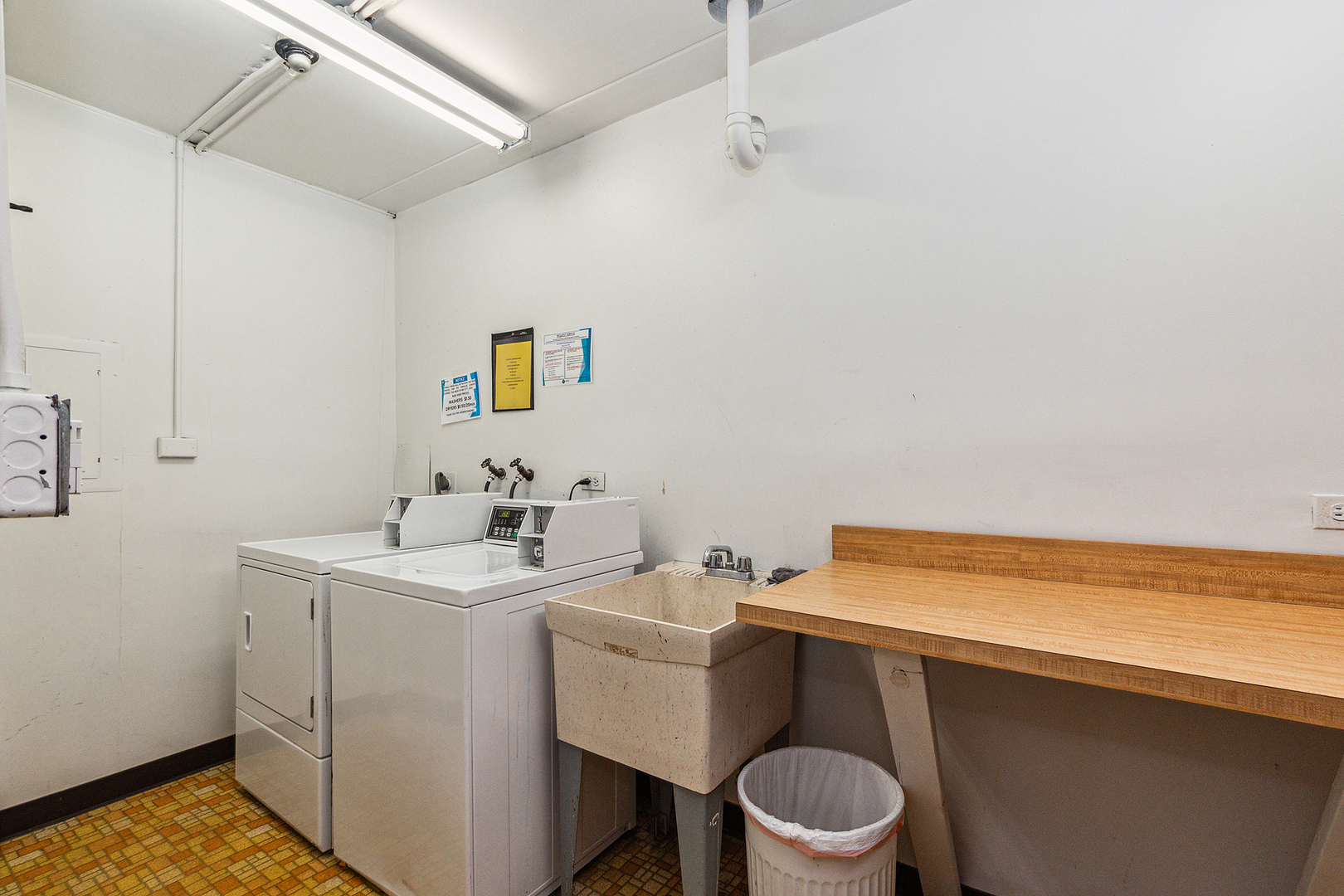 5400 Walnut Avenue Unit: 405