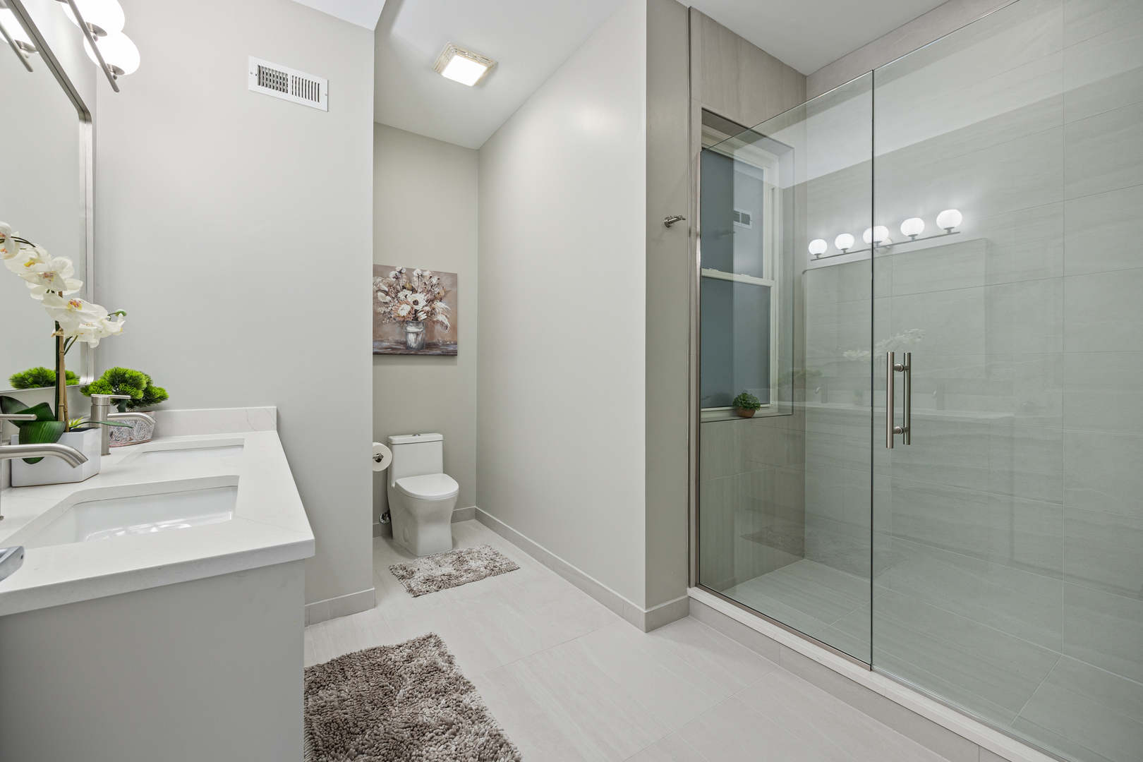 3126 W Walton Street Unit: 1
