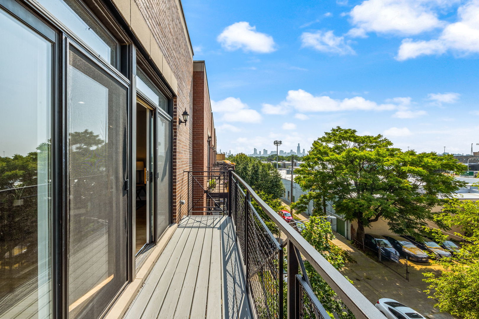 3126 W Walton Street Unit: 3