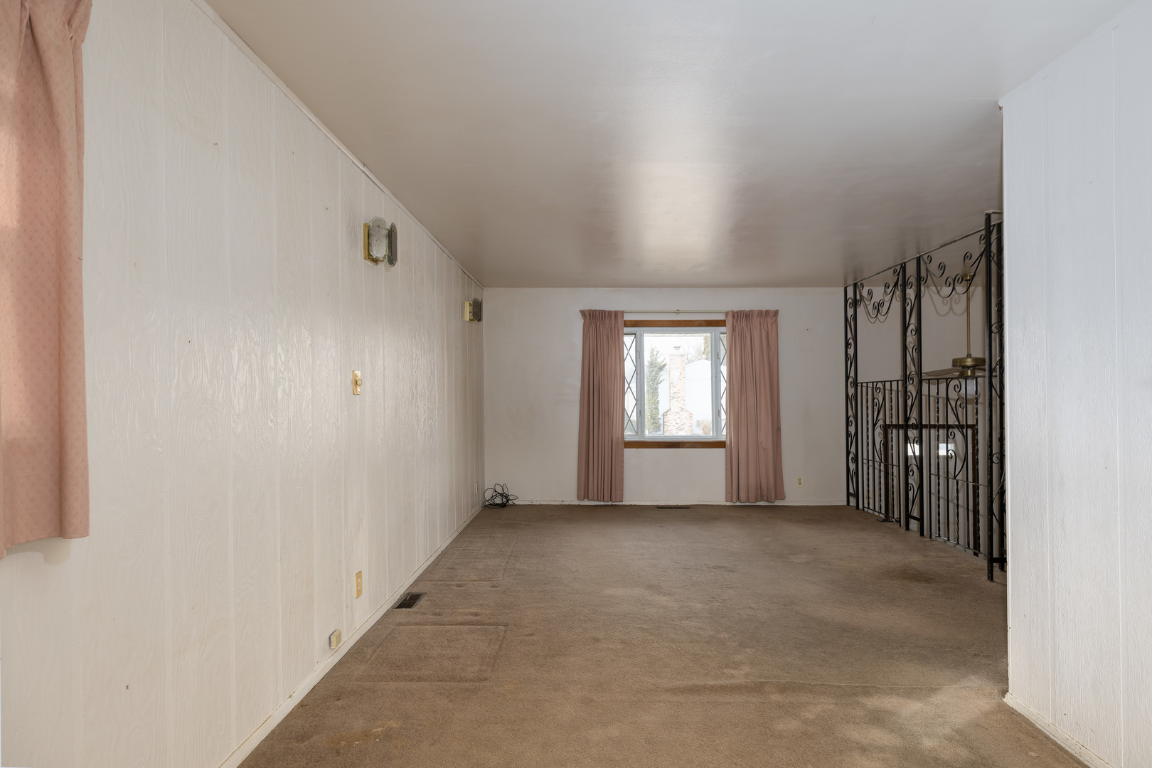 101 N Walnut Lane