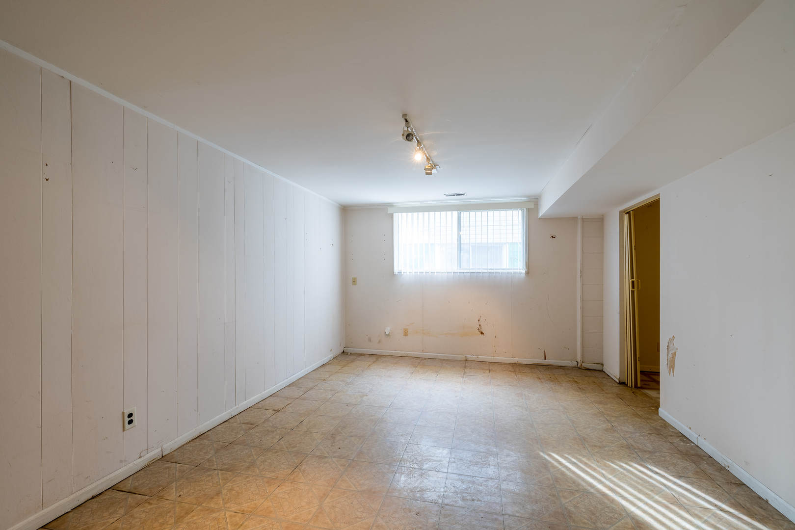101 N Walnut Lane