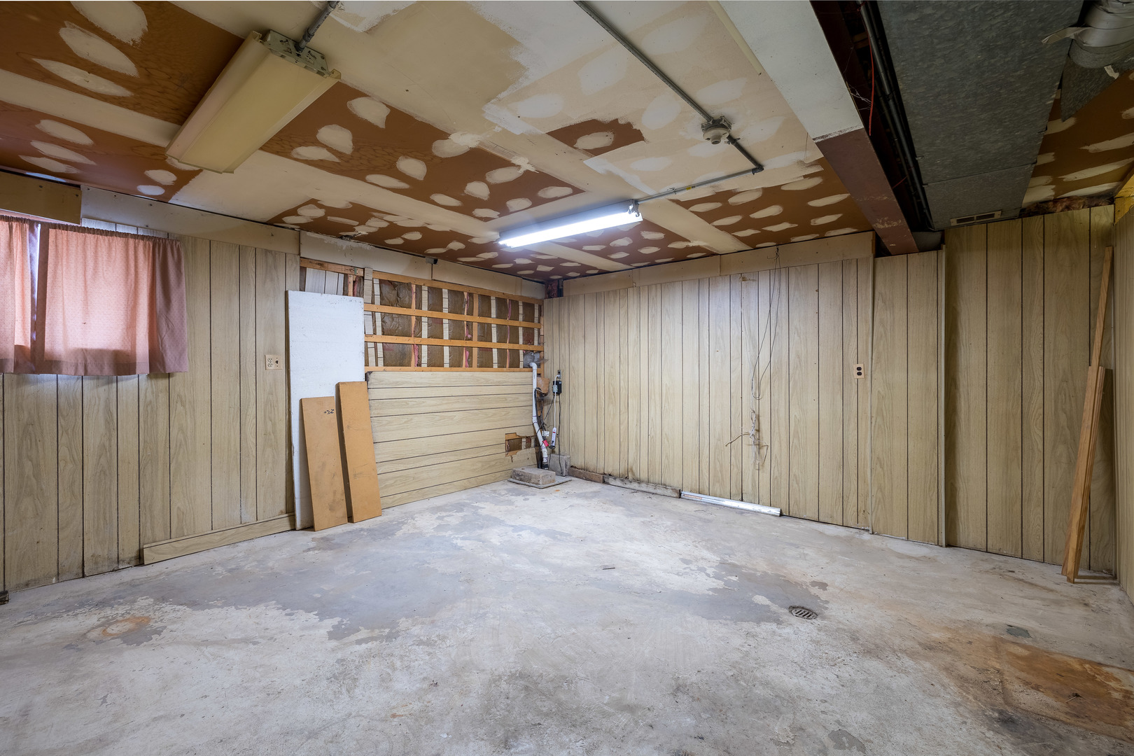 101 N Walnut Lane