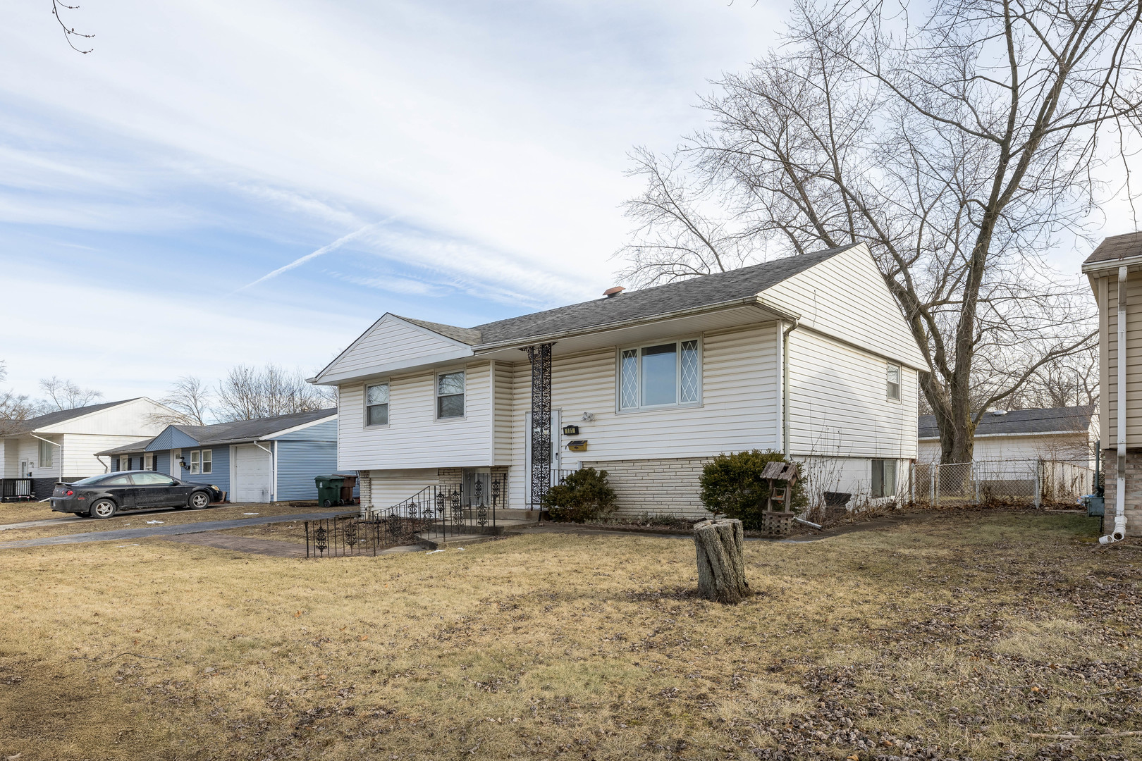 101 N Walnut Lane