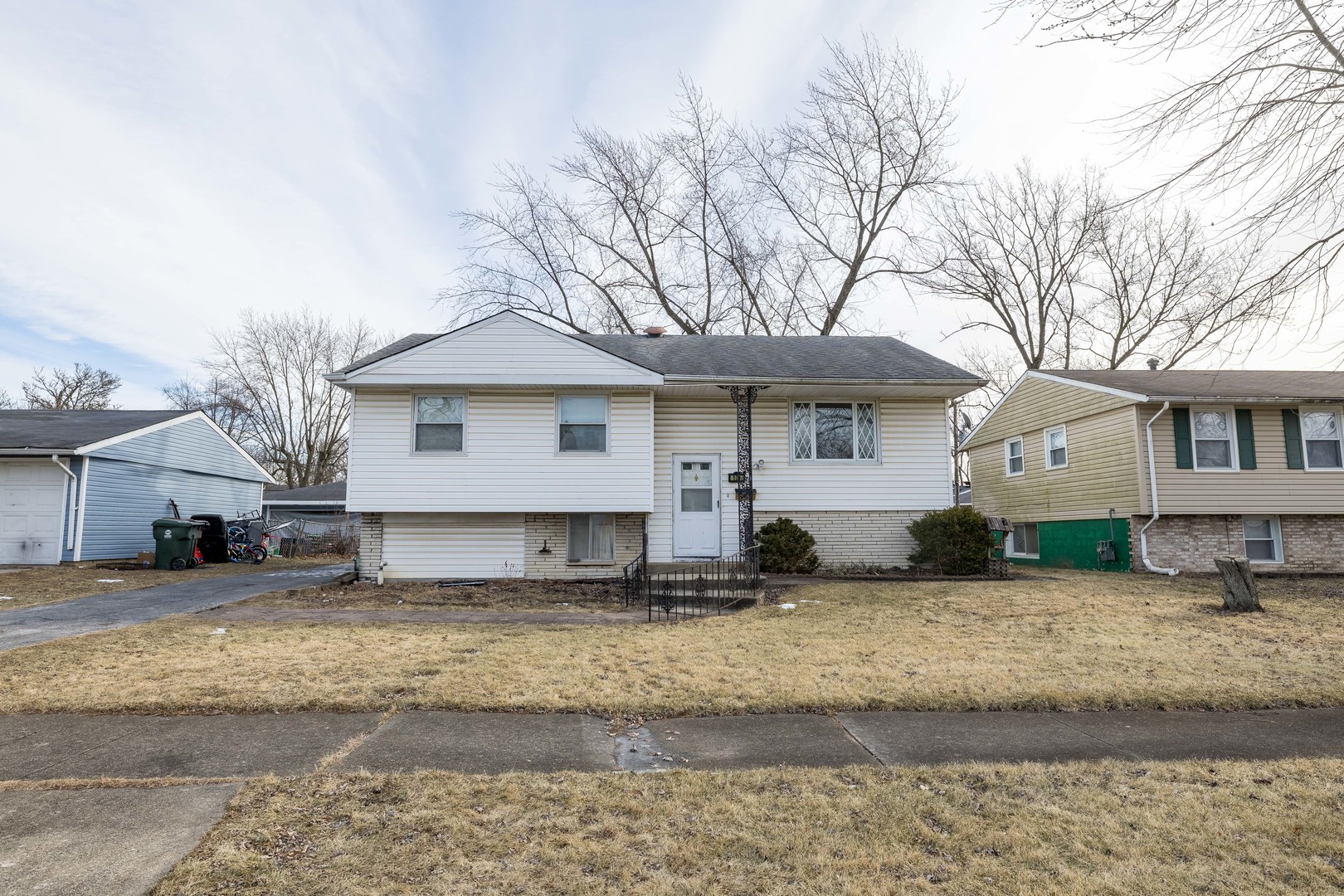 101 N Walnut Lane