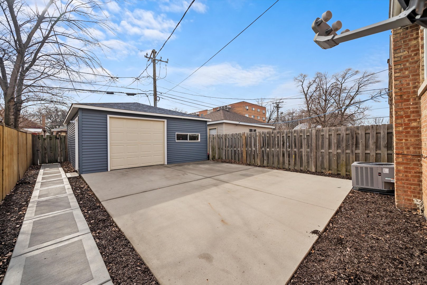 2055 W 80th Street