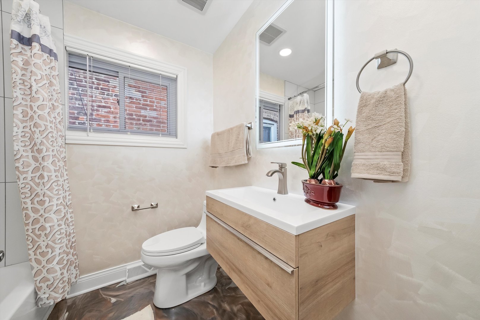 2055 W 80th Street
