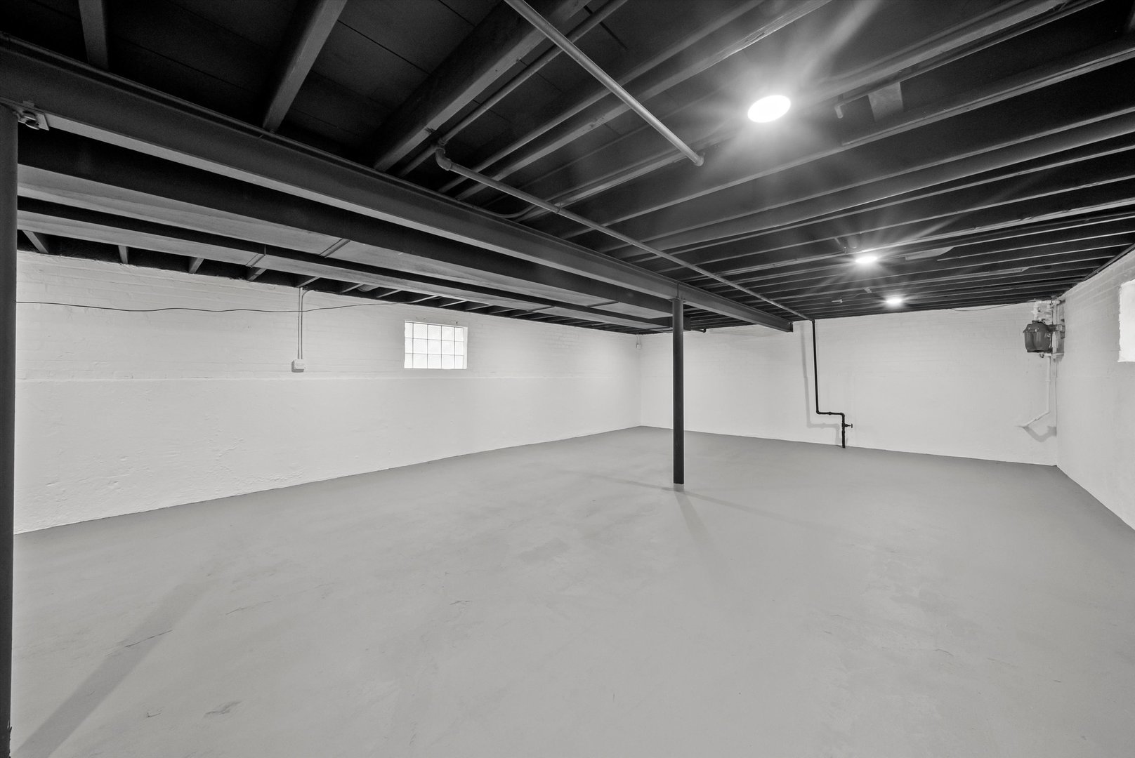 2055 W 80th Street