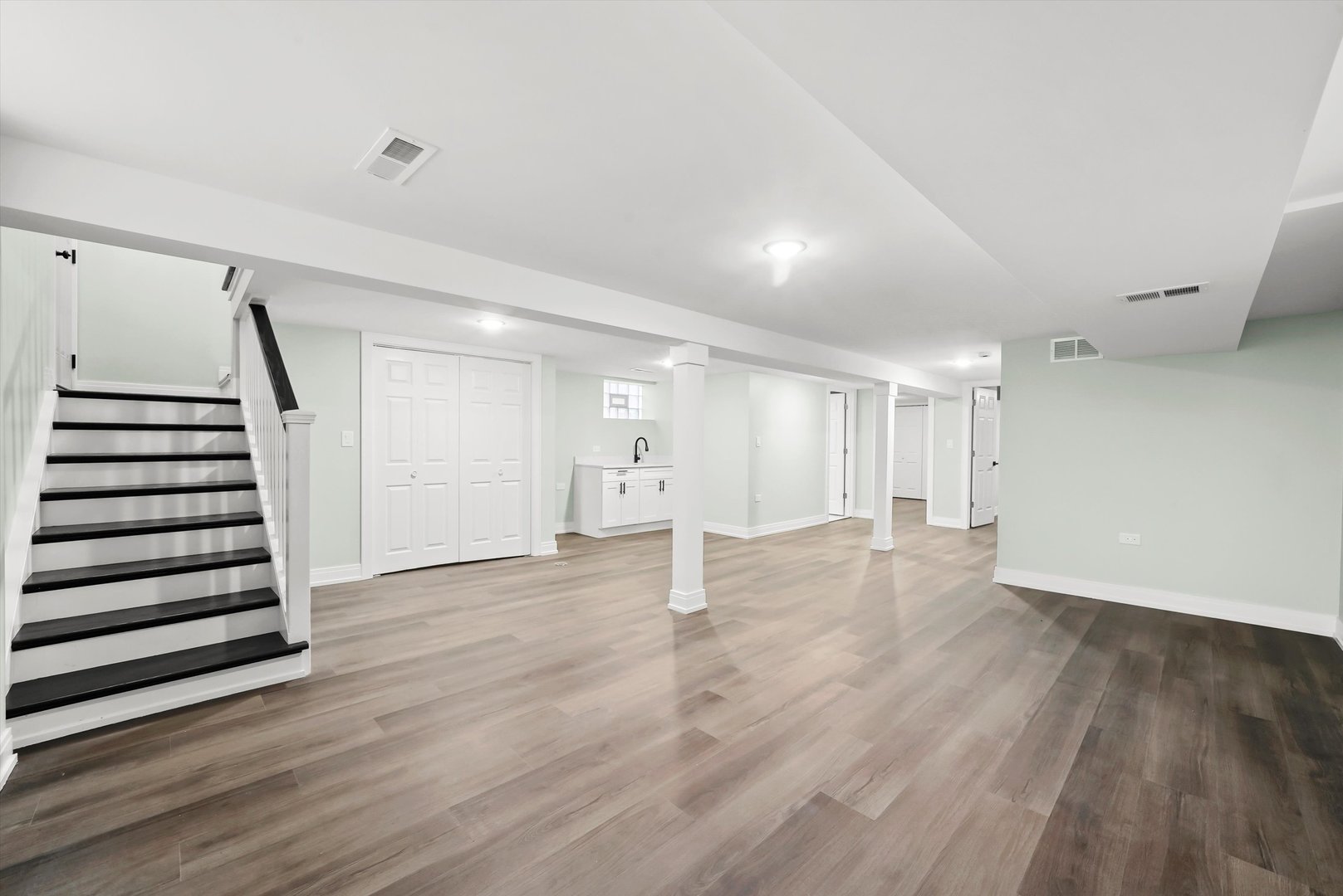 10147 S PRINCETON Avenue