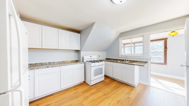 1345 W Marquette Road