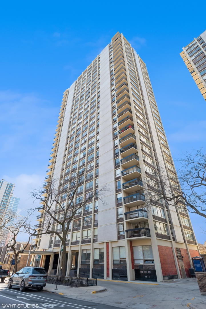 1355 N Sandburg Terrace Unit: 805D
