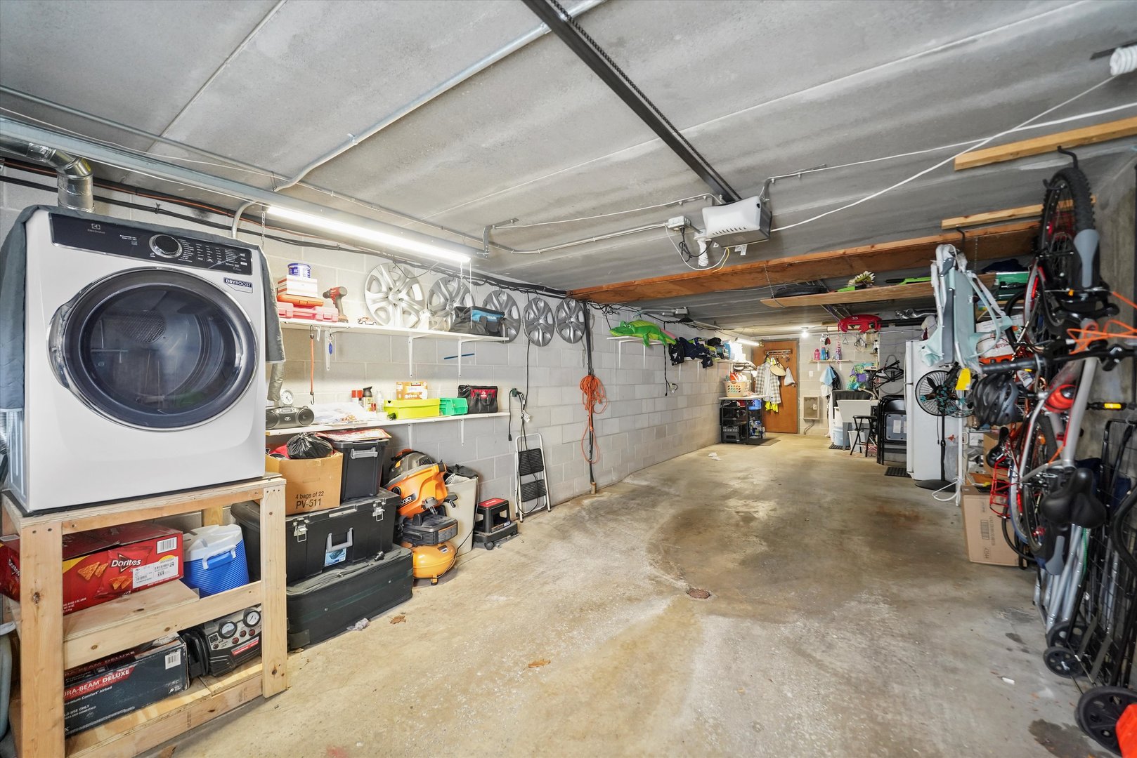 4125 W 98TH Street Unit: B