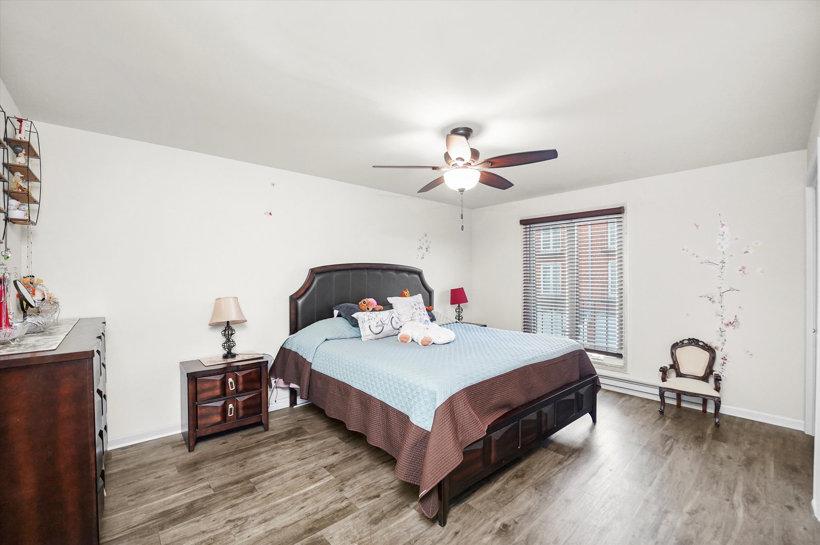 4125 W 98TH Street Unit: B