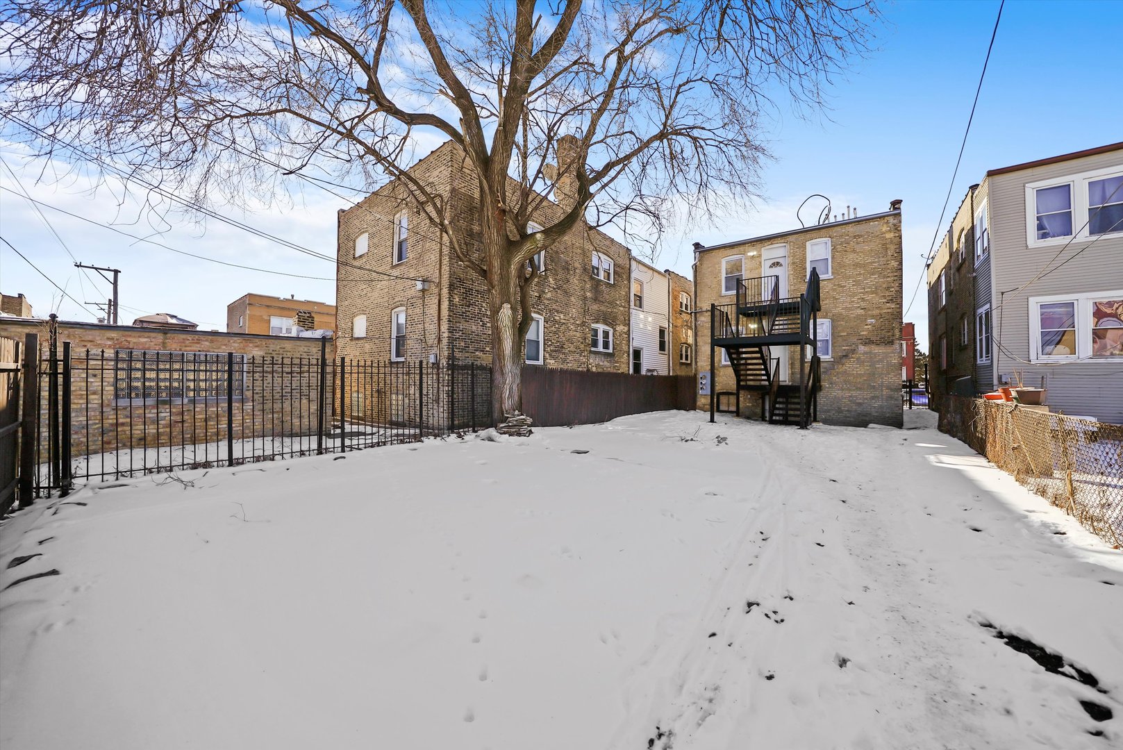 1403 N Lockwood Avenue