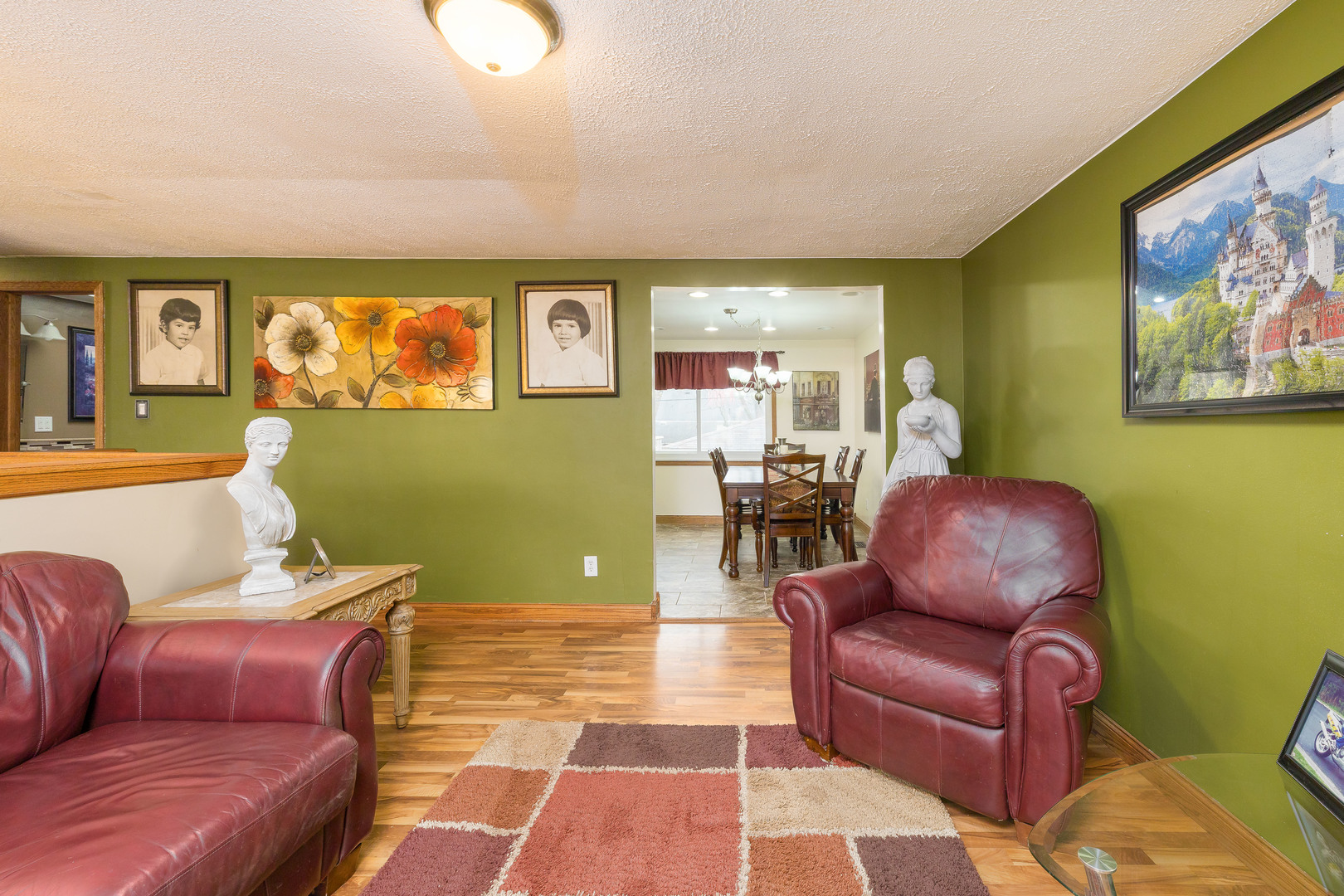 426 E Tulip Drive
