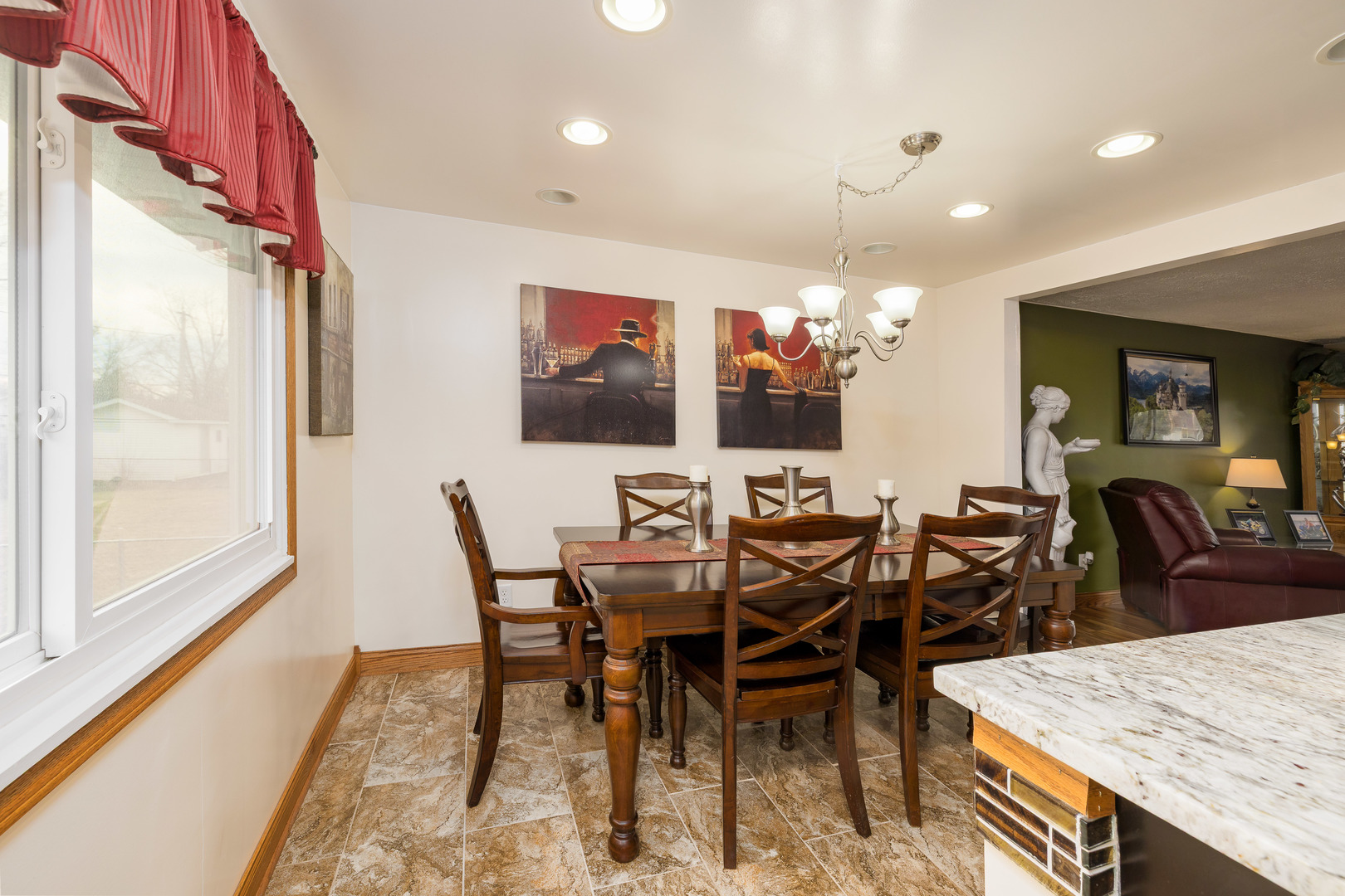 426 E Tulip Drive
