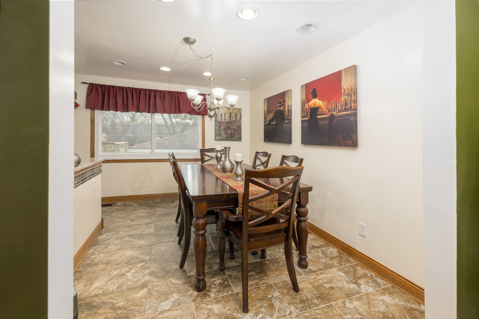 426 E Tulip Drive