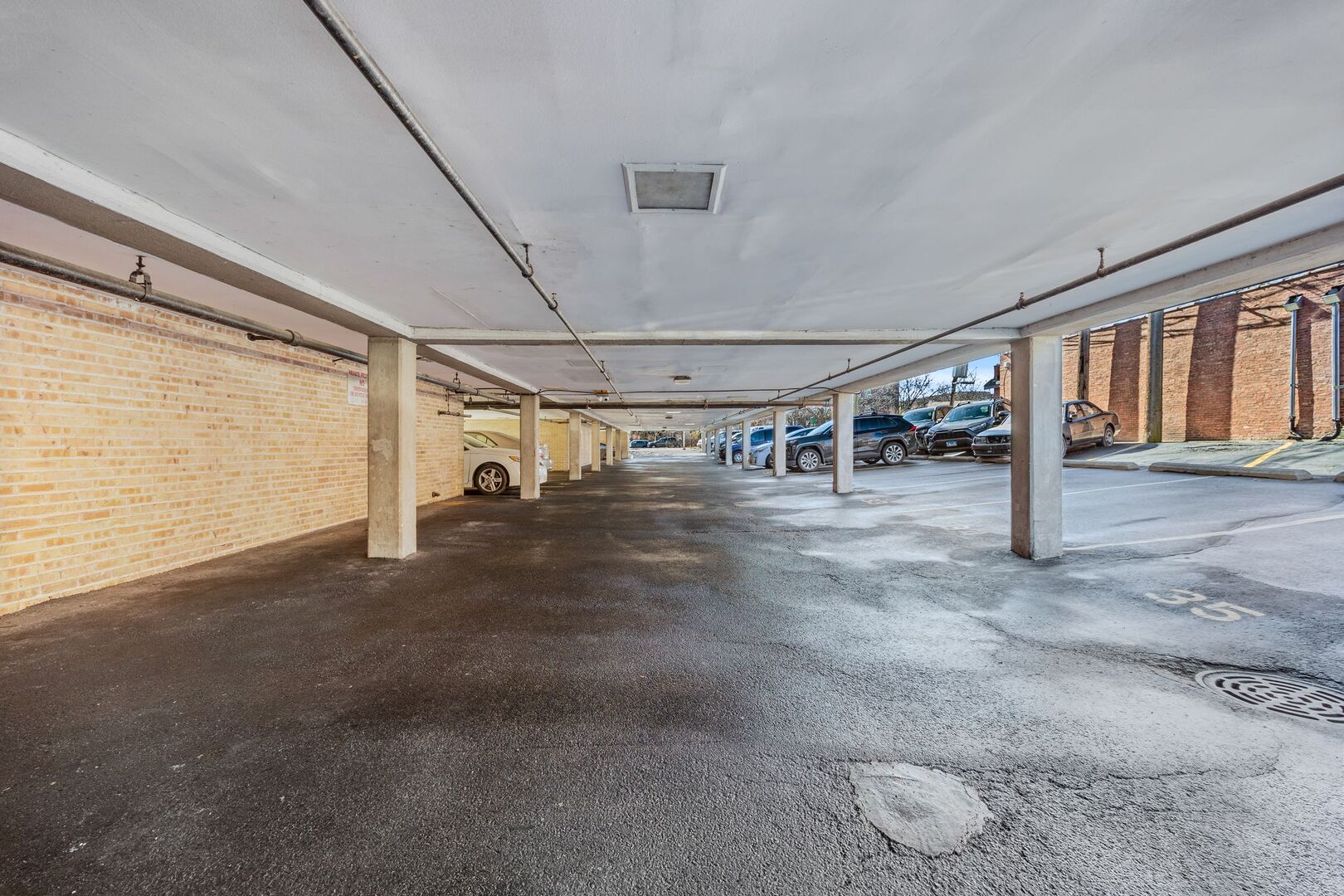 7306 N Winchester Avenue Unit: 505