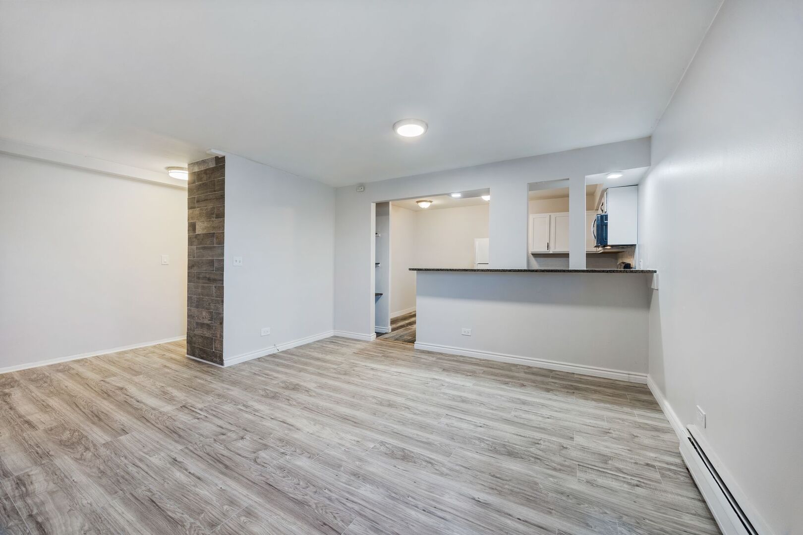 7306 N Winchester Avenue Unit: 505