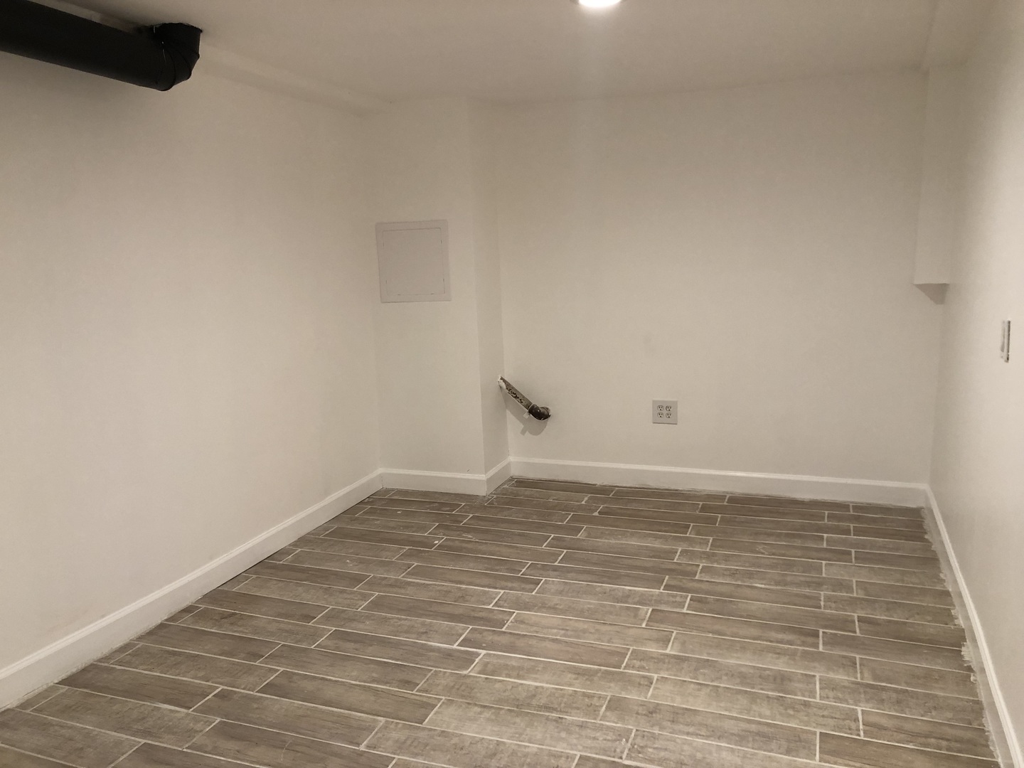 3416 W 60th Place