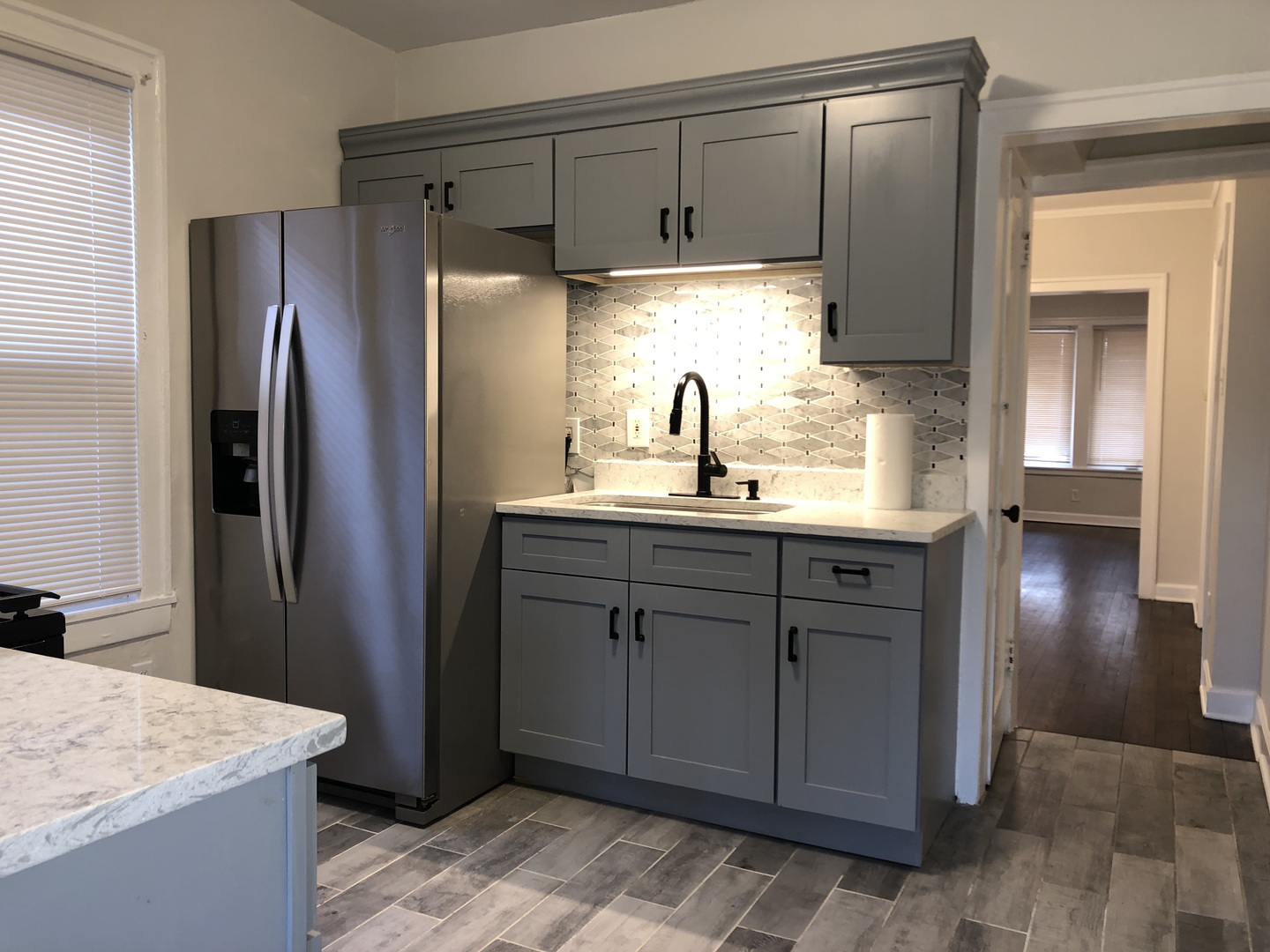 3416 W 60th Place