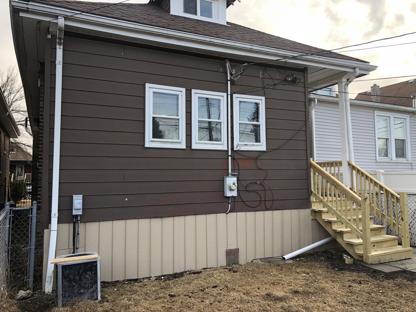 3416 W 60th Place
