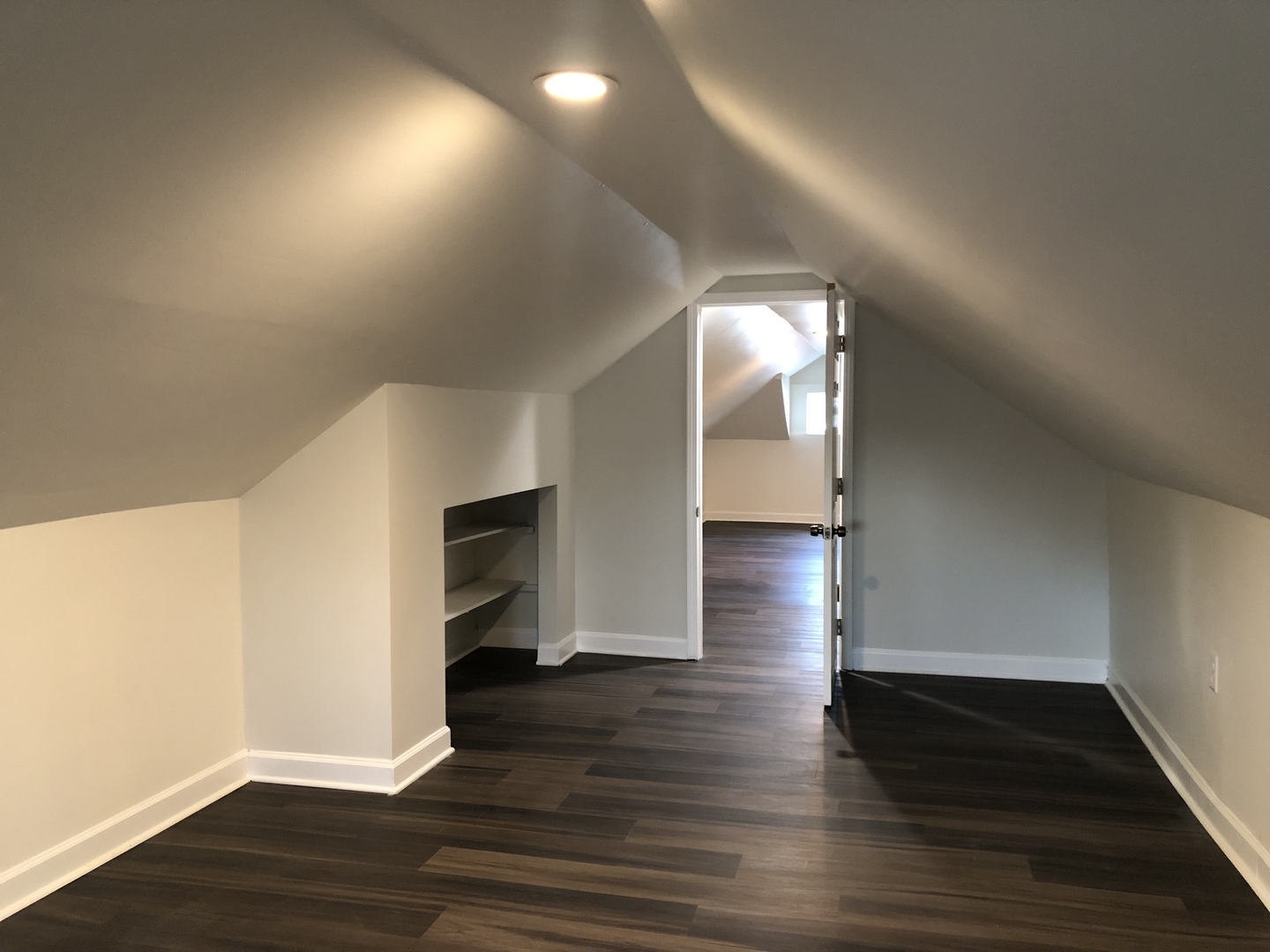 3416 W 60th Place