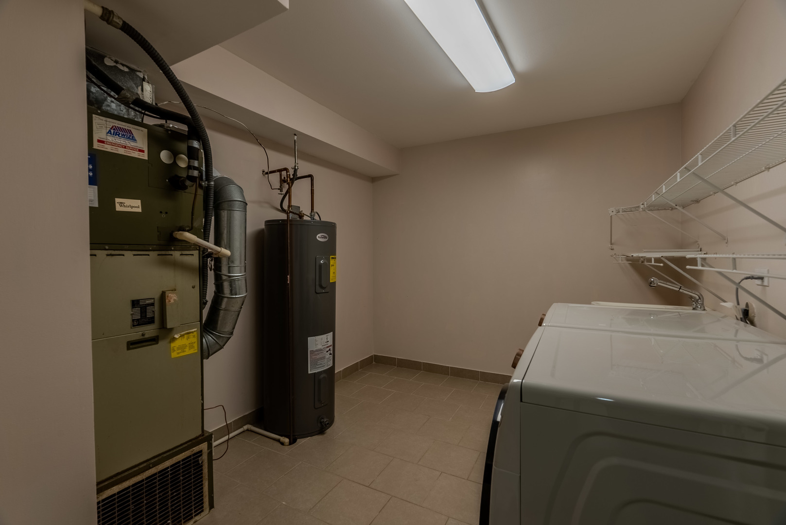 3121 Toulon Drive Unit: 1E