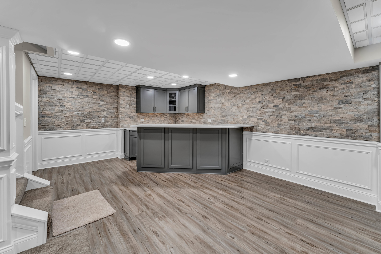 14706 Hollow Tree Road