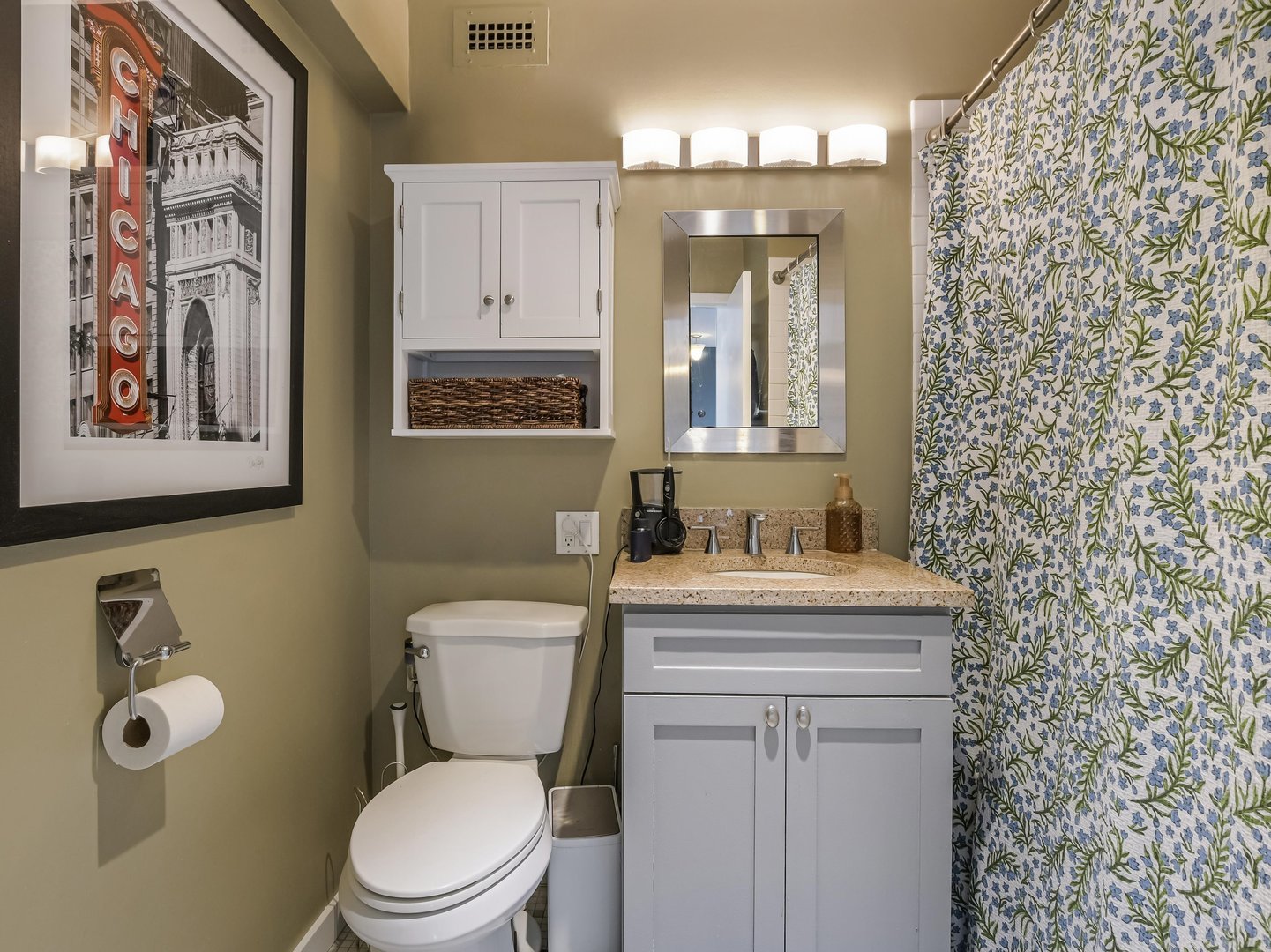 1460 N Sandburg Terrace Unit: 2109A