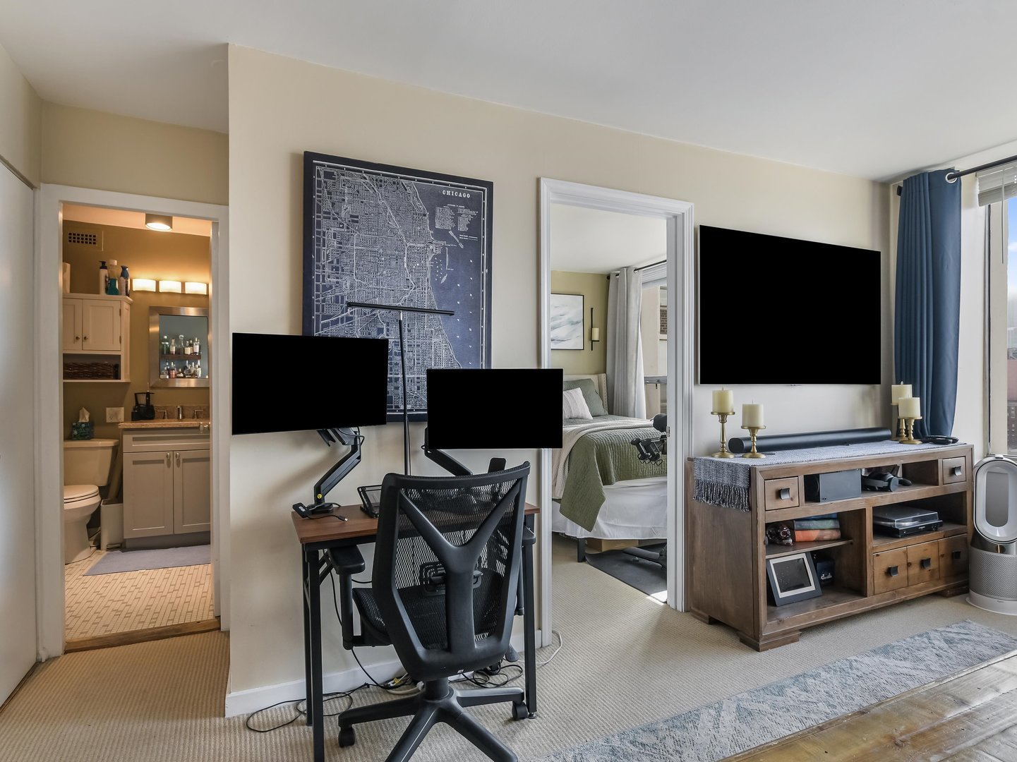 1460 N Sandburg Terrace Unit: 2109A