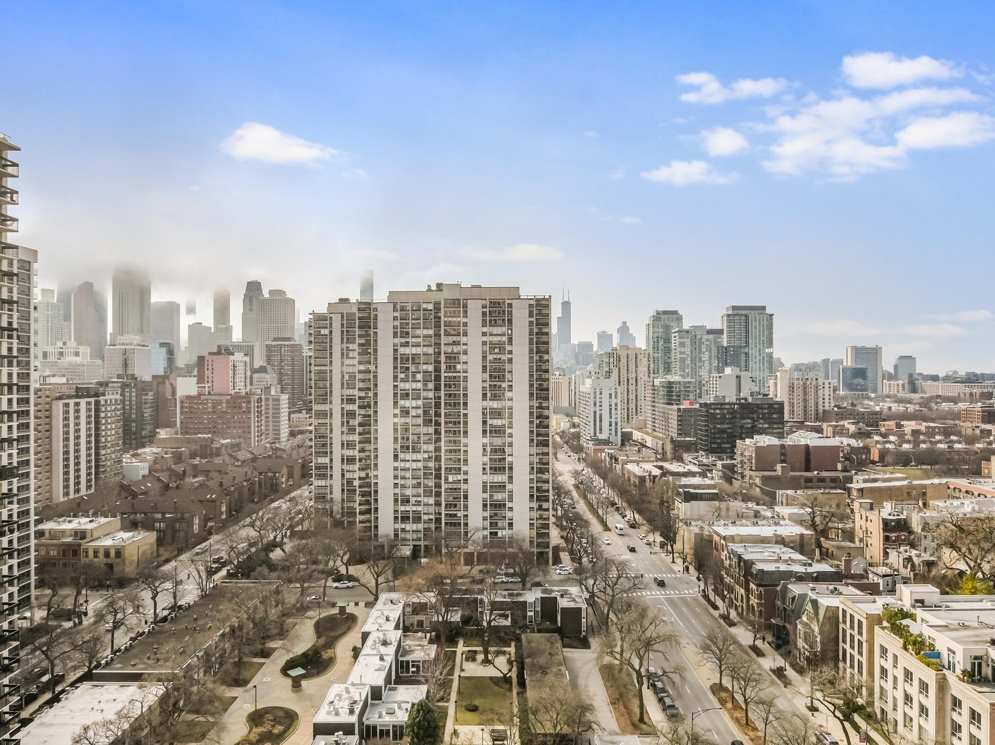 1460 N Sandburg Terrace Unit: 2109A