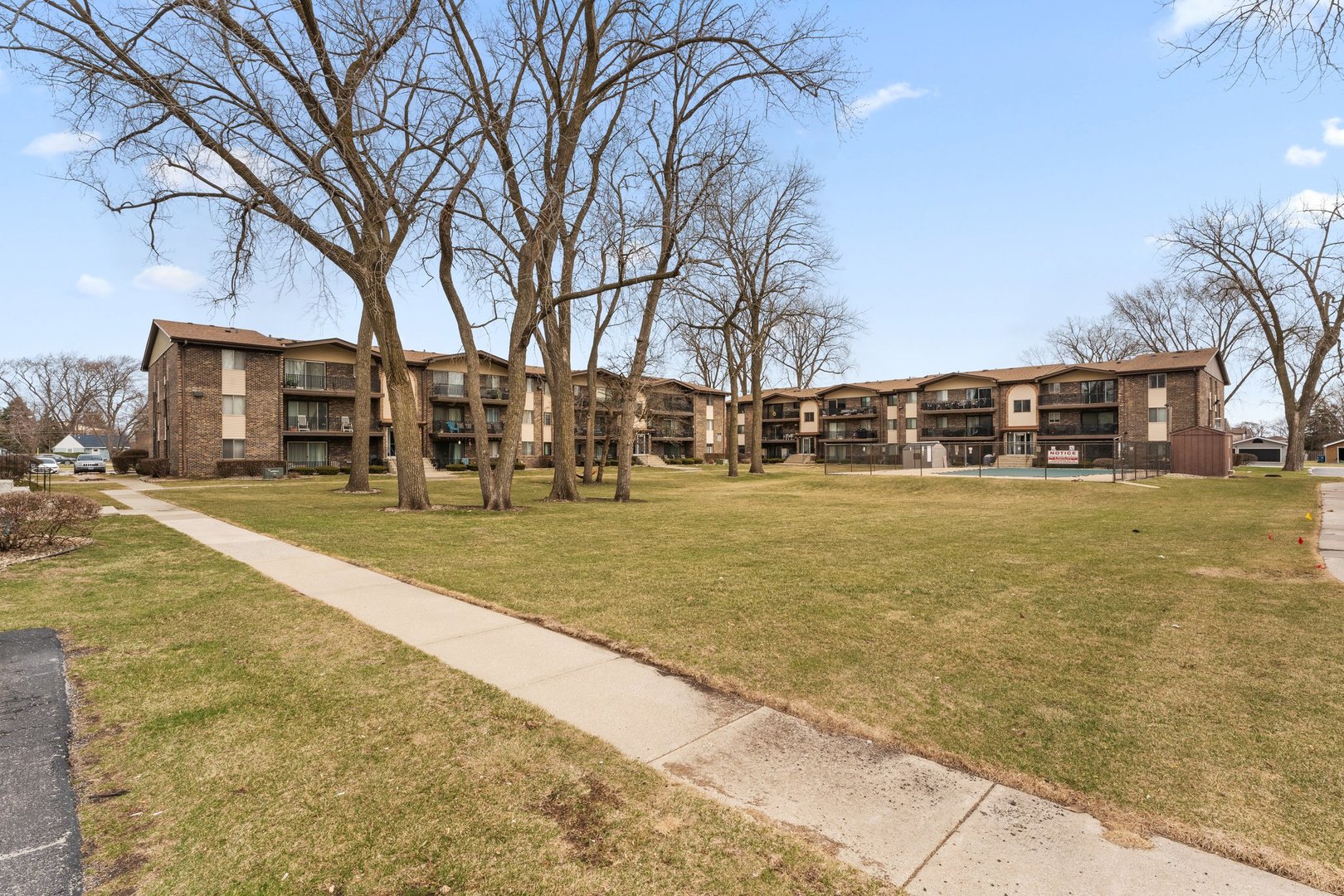 13521 Le Claire Avenue Unit: 66