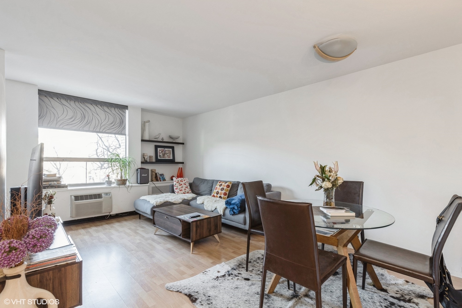 1455 N SANDBURG Terrace Unit: 307B