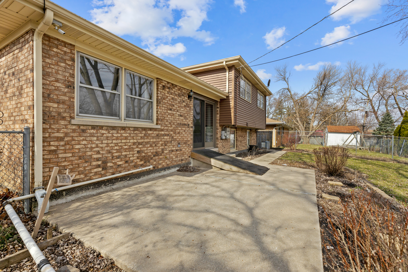 17709 Dogwood Lane