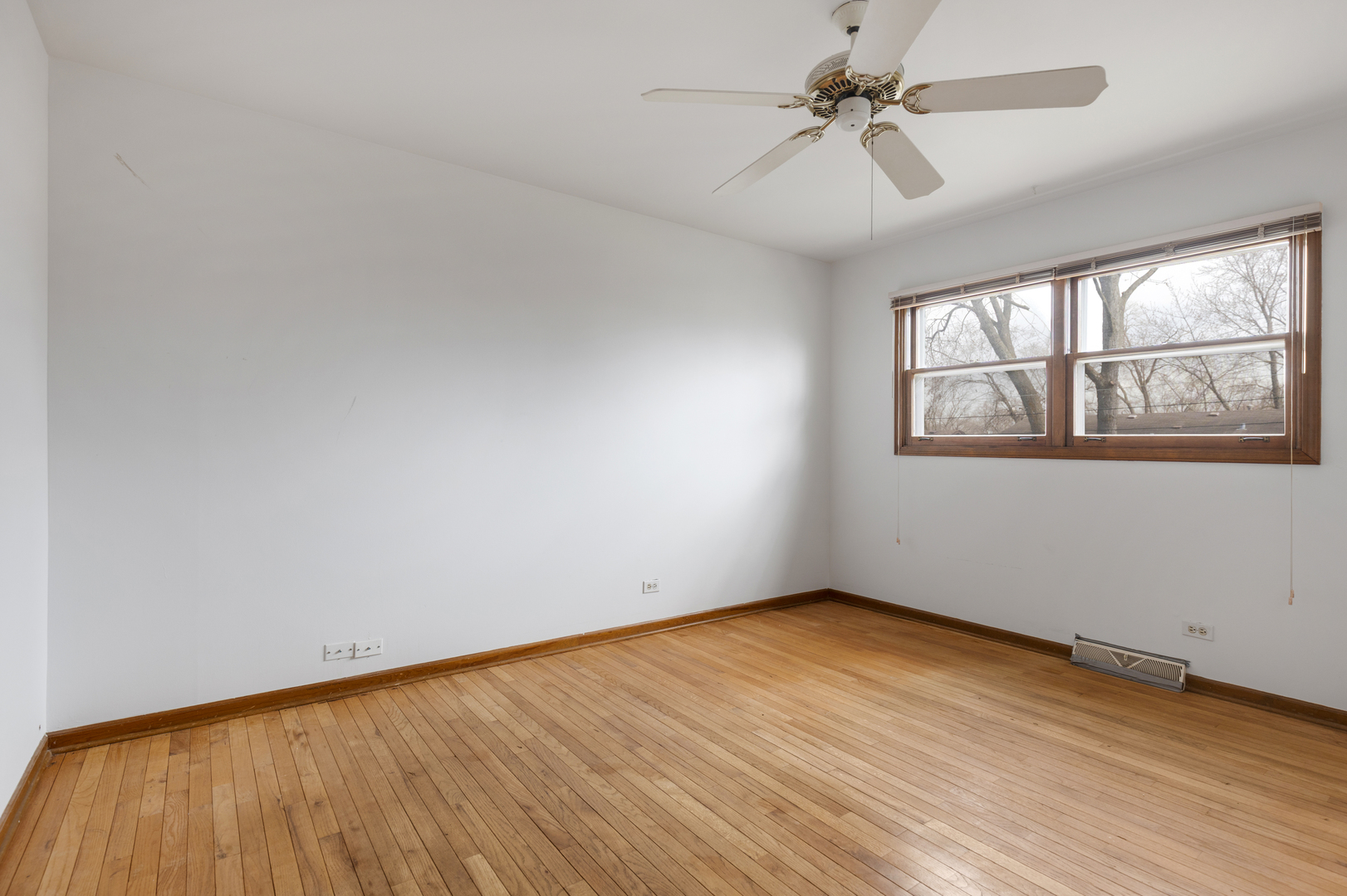 17709 Dogwood Lane