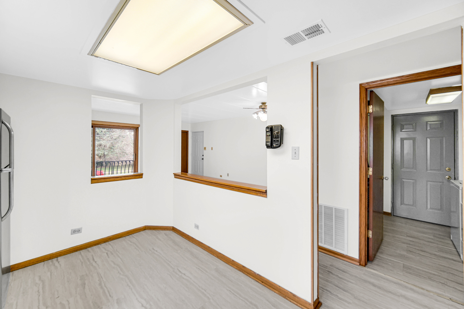 14815 Kenton Avenue Unit: 2S