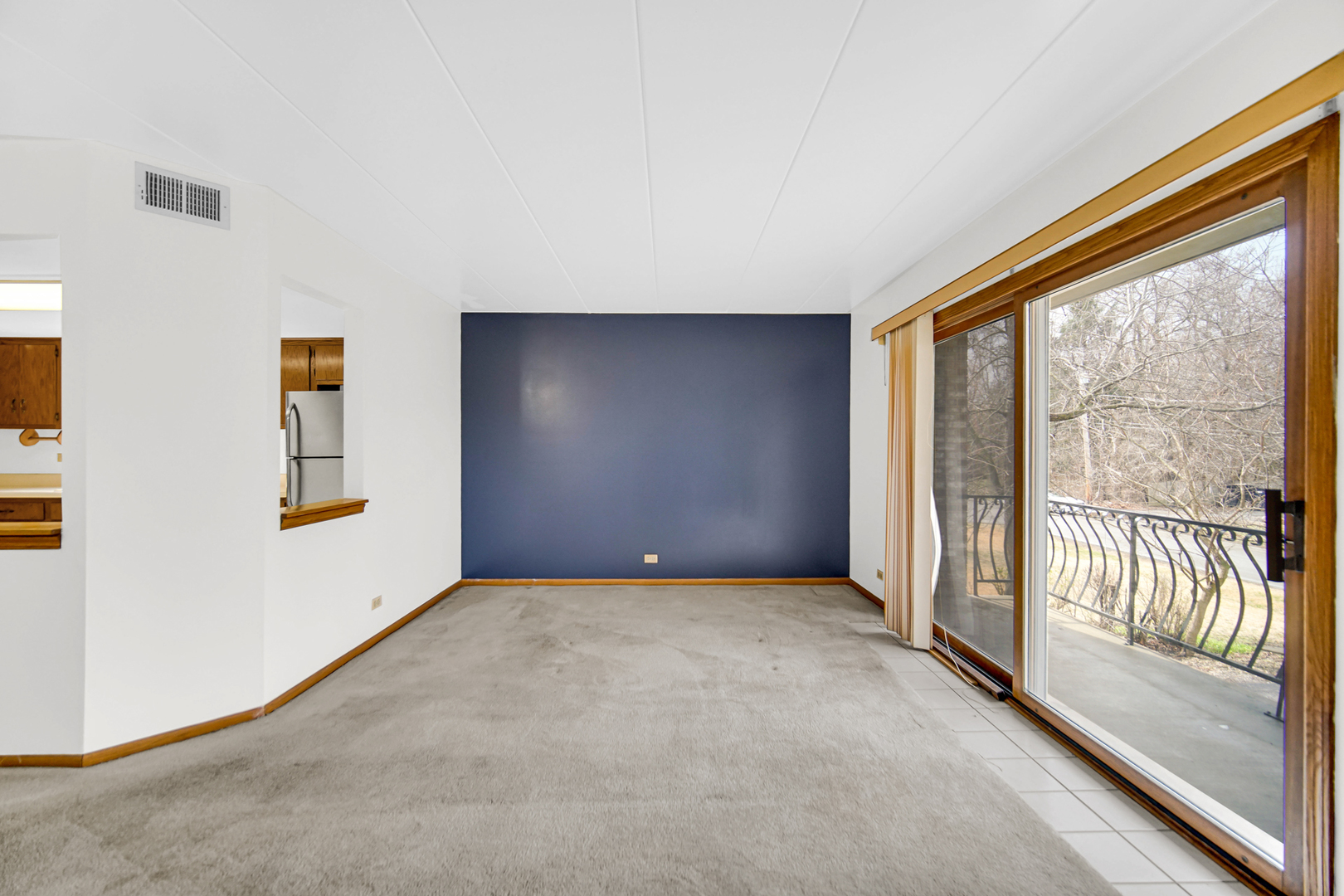14815 Kenton Avenue Unit: 2S