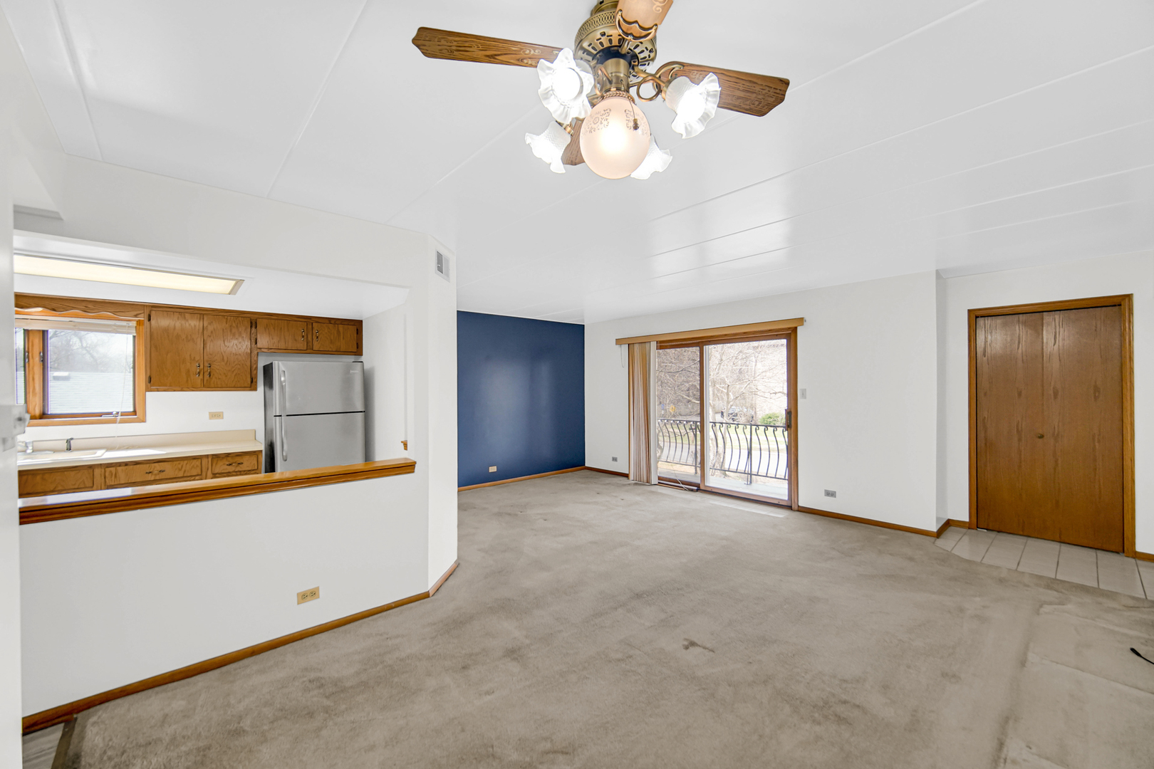 14815 Kenton Avenue Unit: 2S