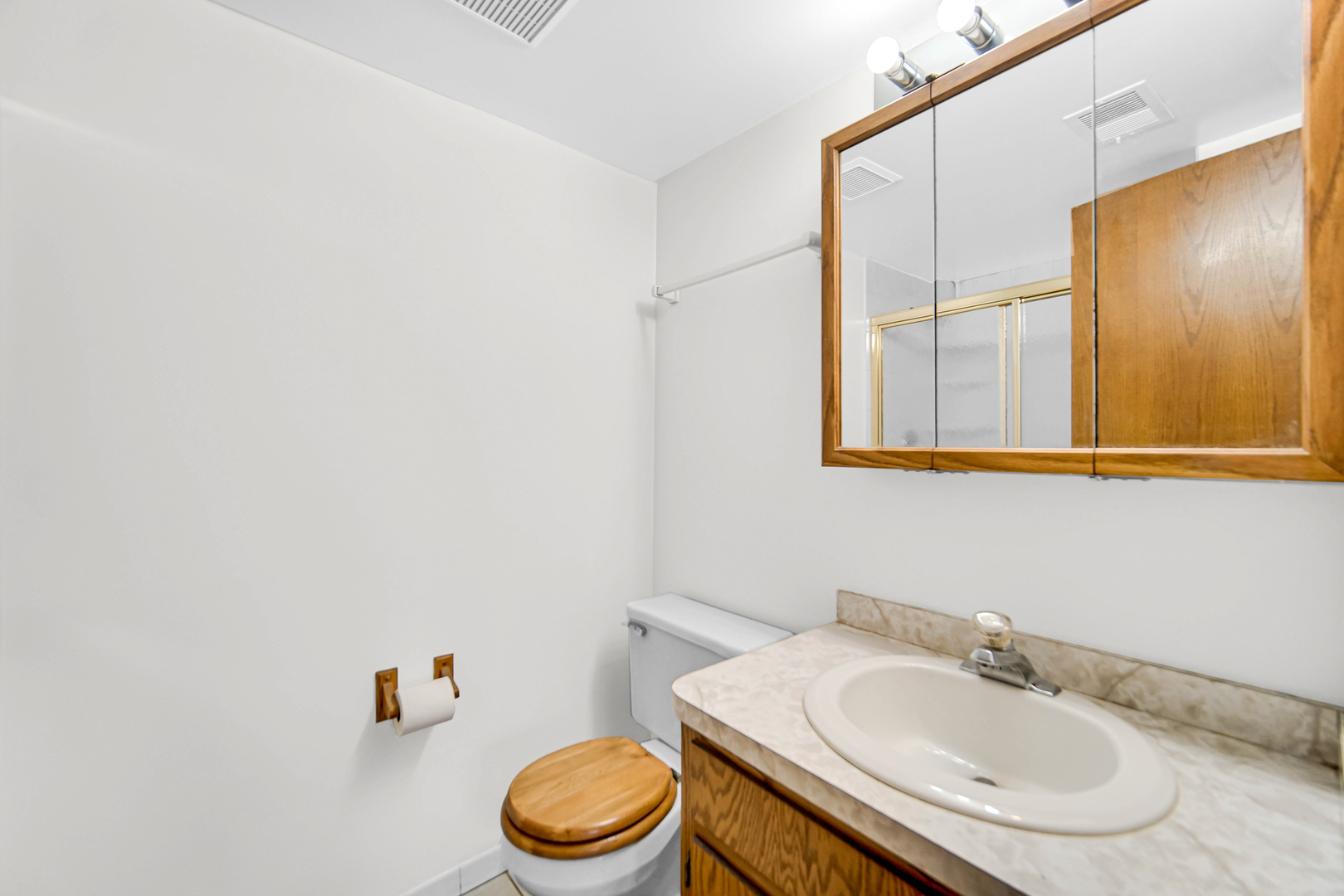 14815 Kenton Avenue Unit: 2S