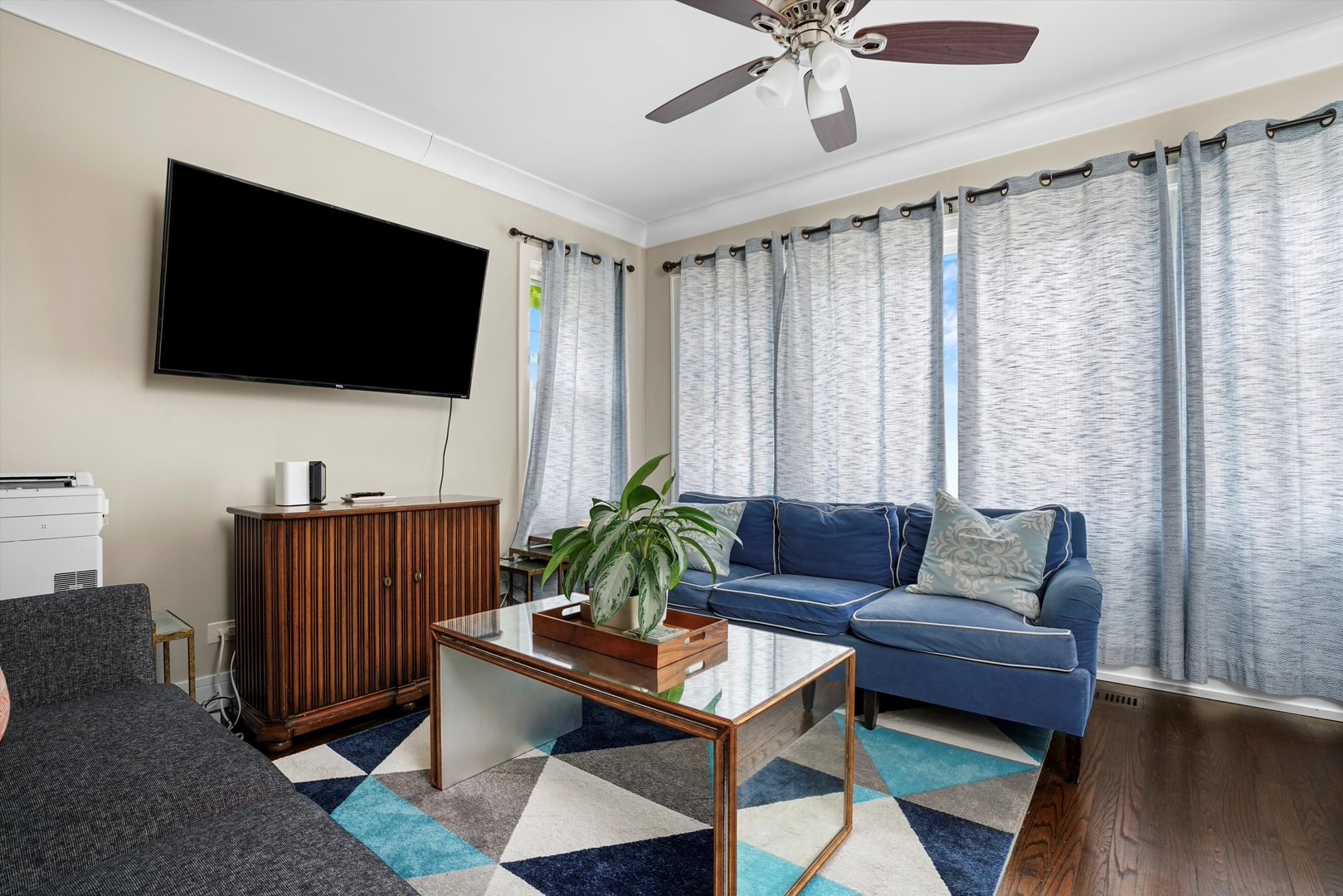 5753 W 64th Place
