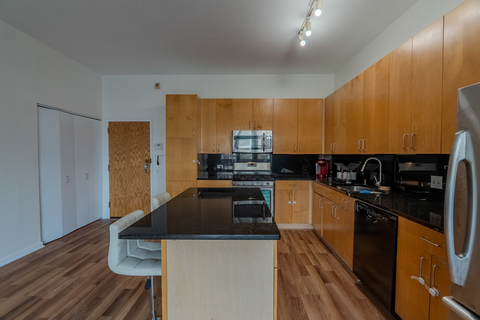 1631 S Michigan Avenue Unit: 401