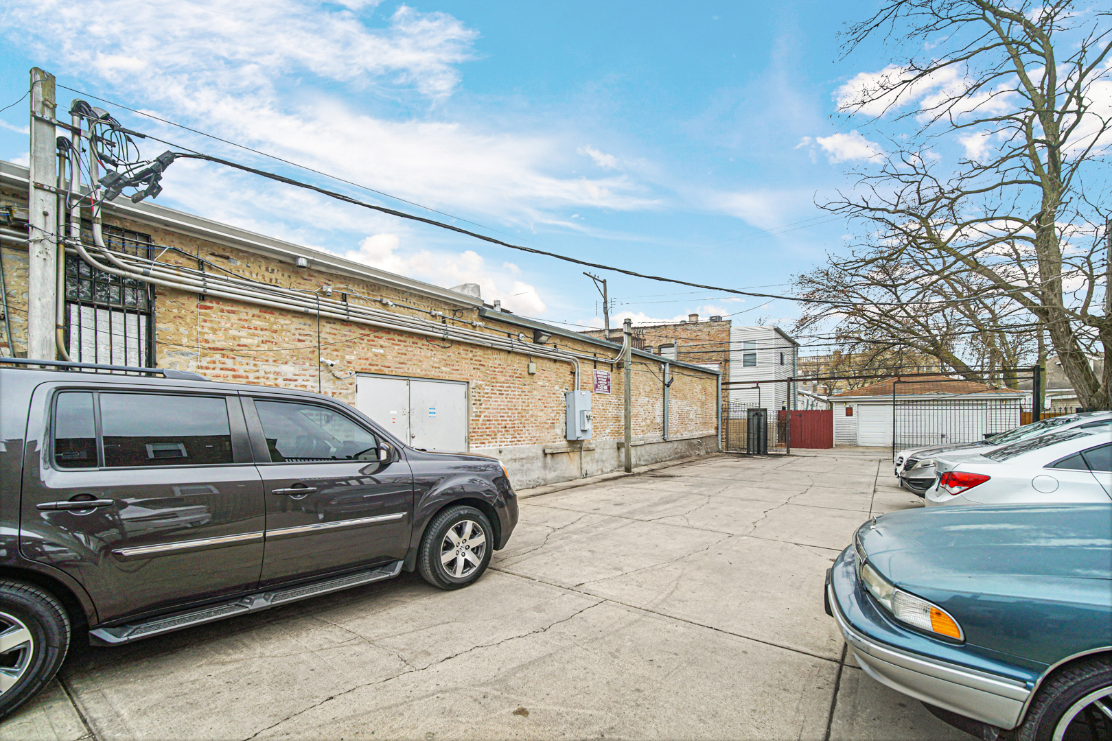 5600 W Division Street