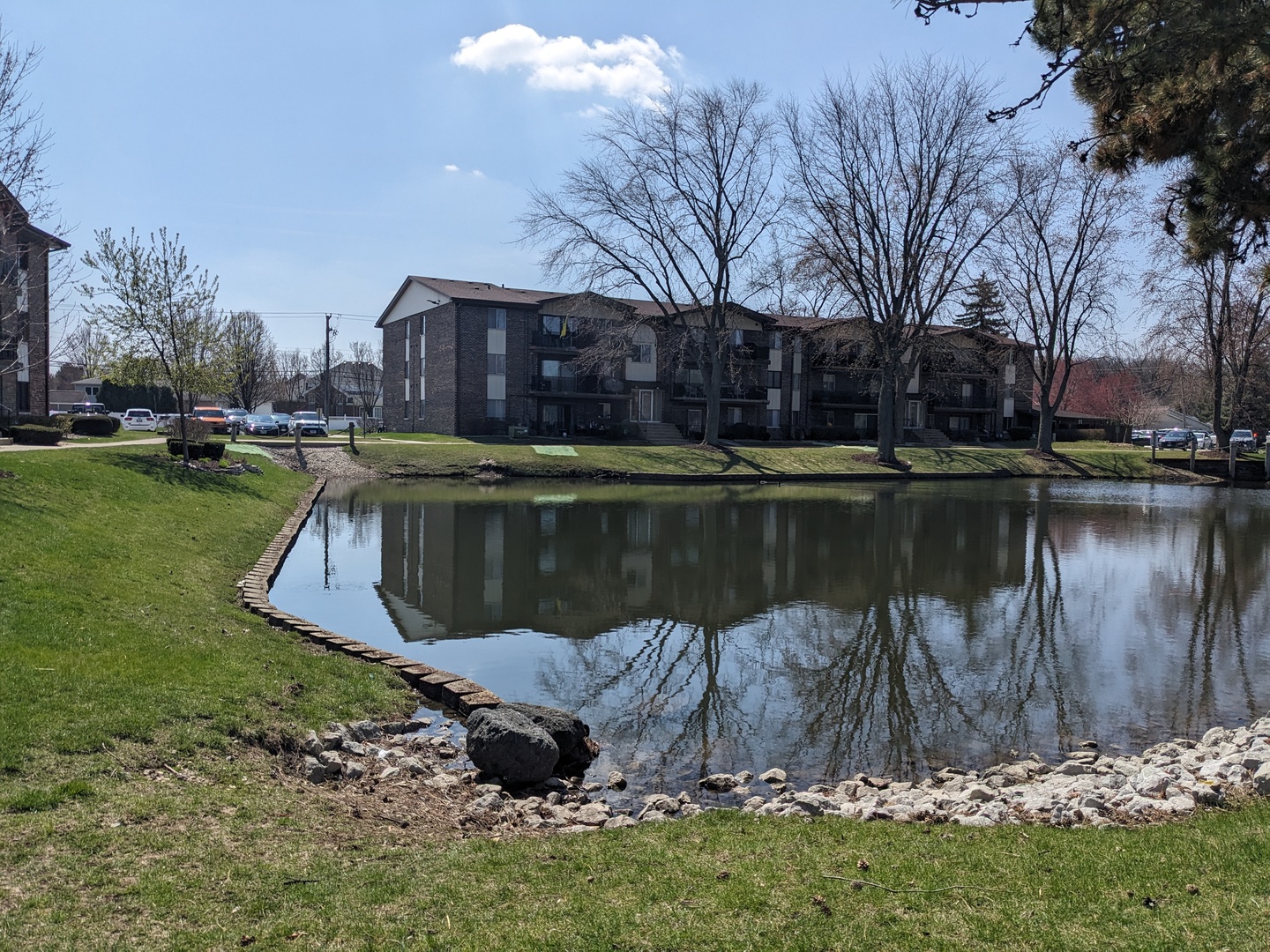 5235 James Lane Unit: 1212