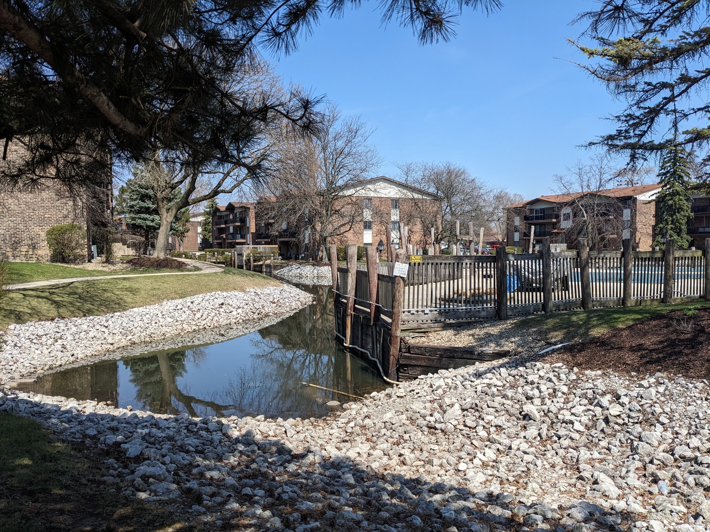 5235 James Lane Unit: 1212